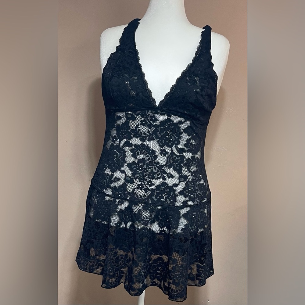 5/$25 Urban Outfitters Black Lace Chemise